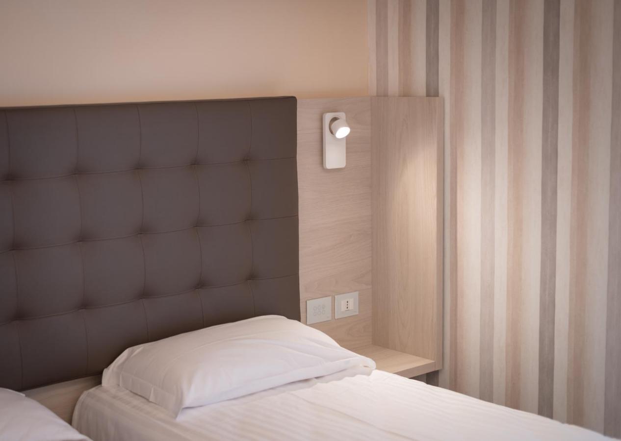 BHotel Lagonegro Esterno foto