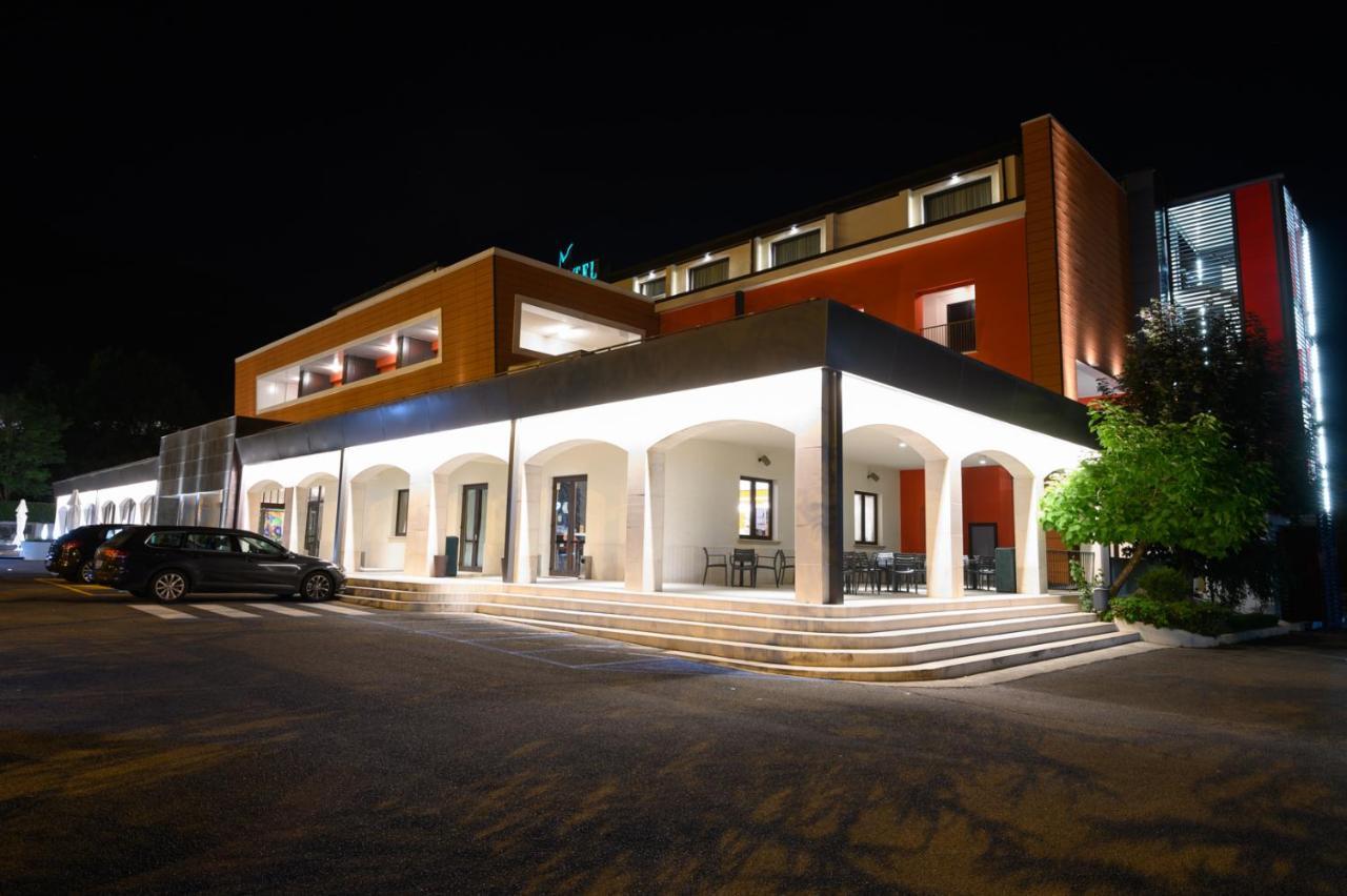 BHotel Lagonegro Esterno foto