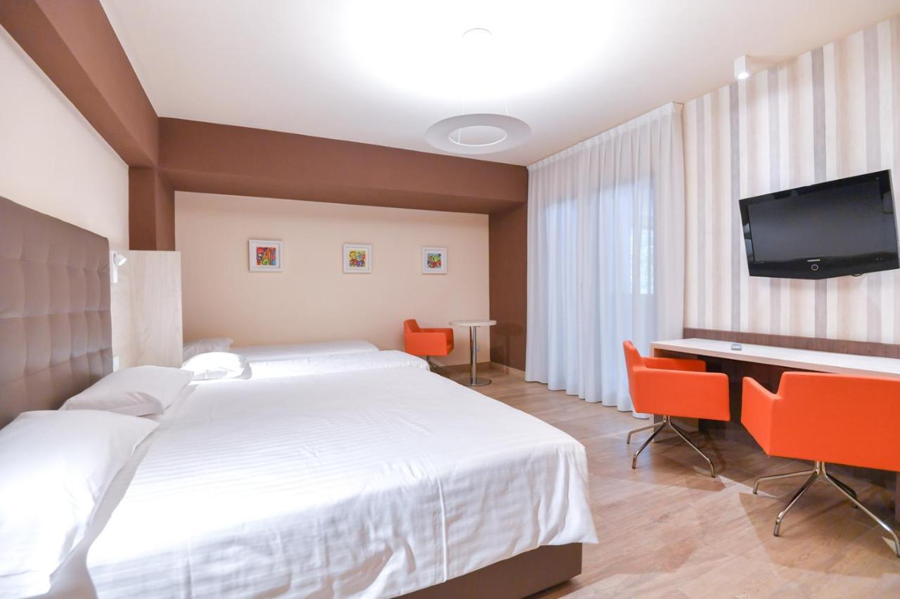 BHotel Lagonegro Esterno foto