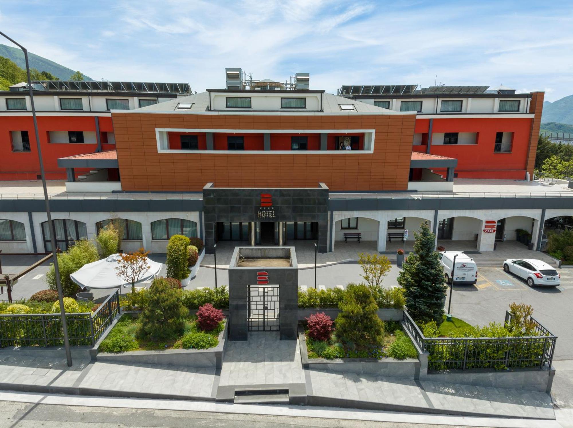 BHotel Lagonegro Esterno foto
